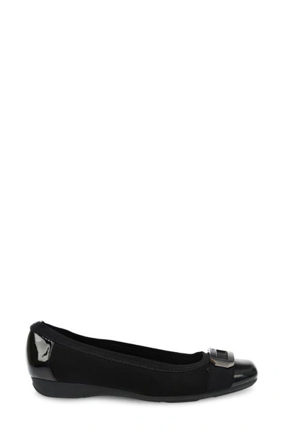Anne Klein Akuna Cap Toe Flat In Black Combo Fb