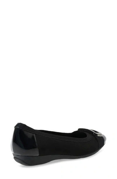 Anne Klein Akuna Cap Toe Flat In Black Combo Fb