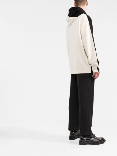 Valentino Logo Detailed Drawstring Hoodie In Schwarz