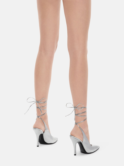 Attico 105mm Venus Metallic Leather Pumps In Silver