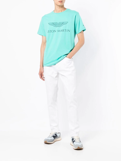 Shop Hackett Amr Logo-print Short-sleeve T-shirt In Grün