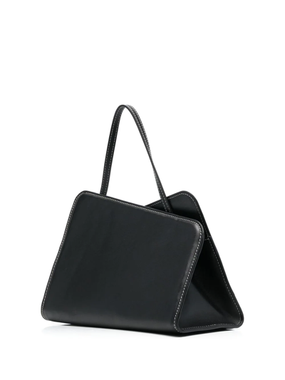 Yuzefi Slant Leather Shoulder Bag In Schwarz