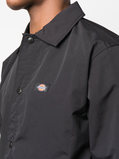 Shop Dickies Construct Logo-patch Long-sleeve Jacket In Schwarz