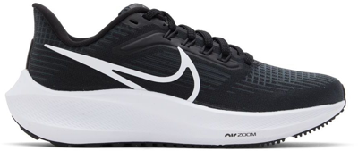 Shop Nike Black & White Air Zoom Pegasus 39 Sneakers In Black/white-dk Smoke