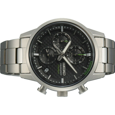Pre-owned Seiko Men's Watch Quartz Chronograph Black Dial Titanium Bracelet W/ Date Ssb389