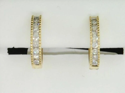 Pre-owned Jfl Diamonds & Timepieces 10k Ladies Womens Yellow Gold Round Cut Diamond Earrings Hoop Huggies Studs .26c In White