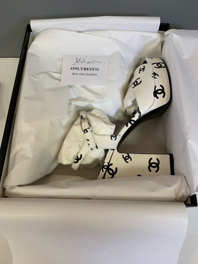 Pre-owned Chanel 2022 White Lambskin Cc Logo Platform Block Heel Sandals 38,39 Sizes