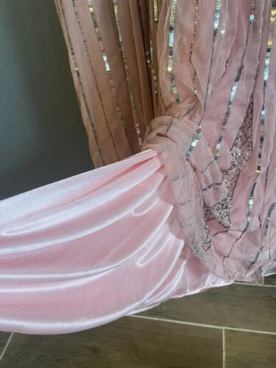 Pre-owned Mac Duggal Stripe Sequined V-neck Gown Formal Dress Size 4 Rose Pink.