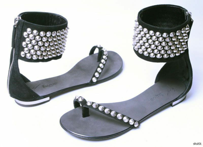 Pre-owned Balmain Giuseppe Zanotti For  Black Studded Gladiator Flat Shoes $1125