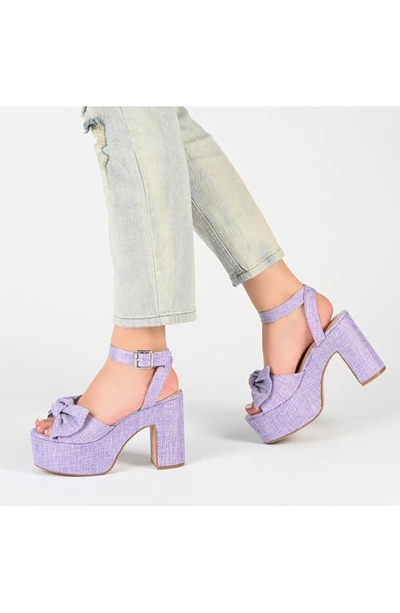 Journee Collection Zenni Bow Platform Sandal In Plaid