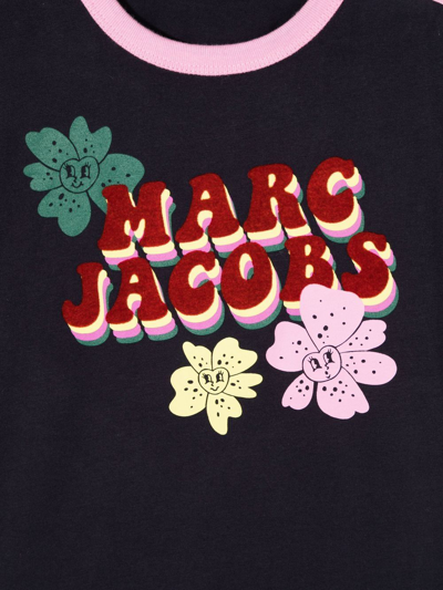 Shop The Marc Jacobs Striped-detail Logo T-shirt In 蓝色