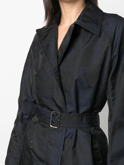Ferragamo Belted Trench Coat In 蓝色