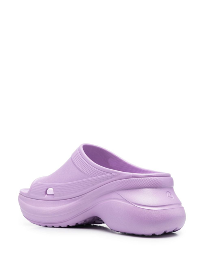 Shop Balenciaga X Crocs Pool Crocs Platform Sandals In 紫色