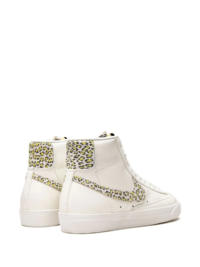 NIKE BLAZER MID '77 SE "SAIL/LIGHT LEMON TWIST/BLACK/S" SNEAKERS 