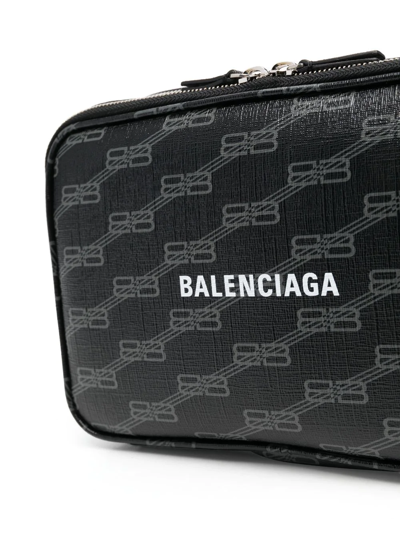 Shop Balenciaga Everyday Pouch Bag In 黑色