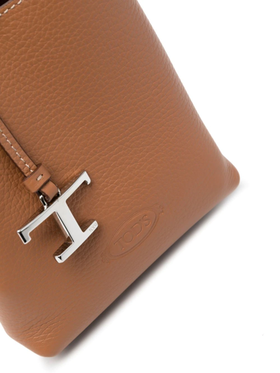 Shop Tod's Logo-plaque Tote Bag In 褐色