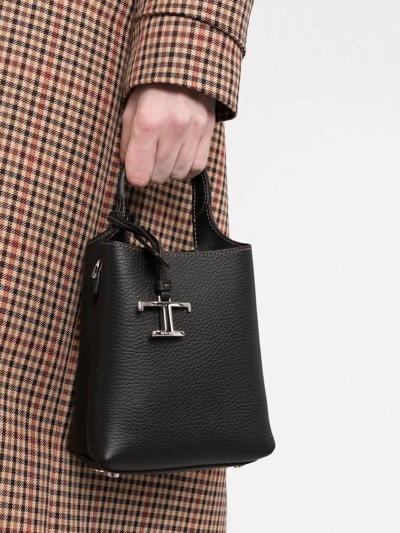 Shop Tod's Logo-plaque Tote Bag In 黑色