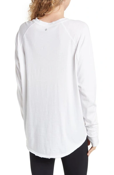 Z By Zella Vintage Washed Relaxed Long Sleeve Tee In White