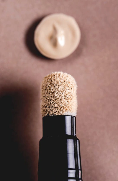 Sisley Paris Sisley-paris Stylo Lumiere Instant Radiance Booster Highlighter Pen In 4 Golden Beige