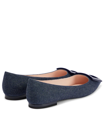 Roger Vivier Gommettine Denim Buckle Ballerina Flats In Galassia