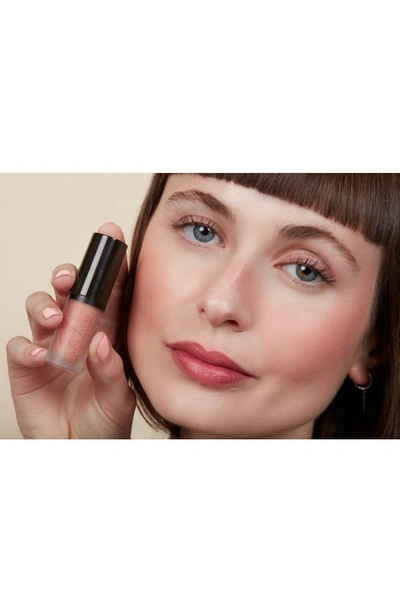 Monika Blunder Liquid Flush Cheek Tint Blush In Wien