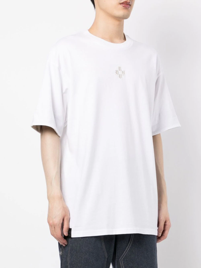 Shop Izzue Slogan-print Short-sleeved T-shirt In White