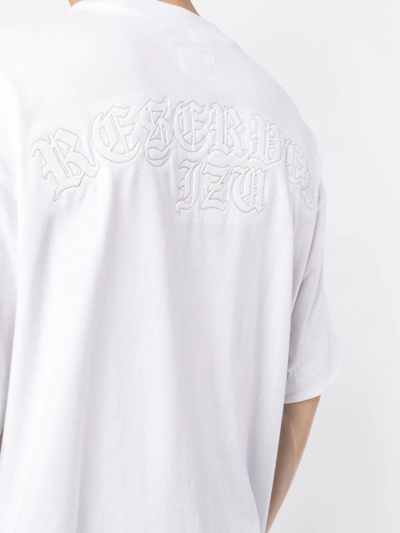Shop Izzue Slogan-print Short-sleeved T-shirt In White