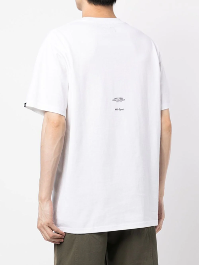 Shop Izzue Logo-print Short-sleeved T-shirt In White