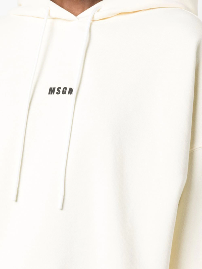 Msgm Cropped Logo-print Hoodie In Neutrals