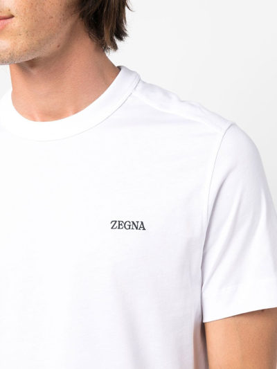 Shop Z Zegna Logo-print Short-sleeved T-shirt In Weiss