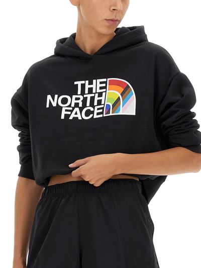 Shop The North Face Sweatshirt With Logo Print In Nero