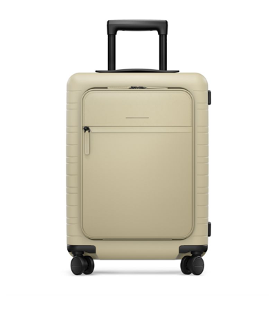 Shop Horizn Studios Essential H5 Cabin Suitcase (55cm) In Brown