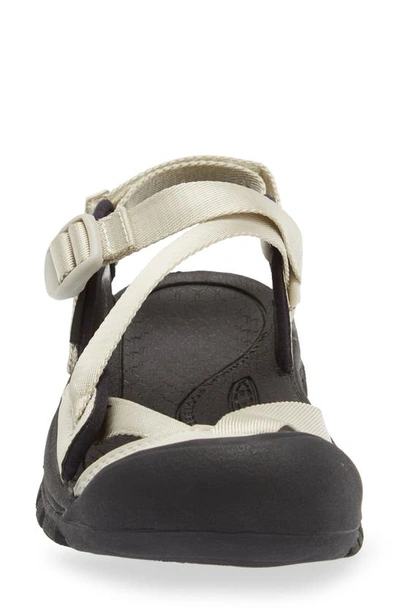 Keen Zerraport Ii Sandal In Silver Birch/ Black