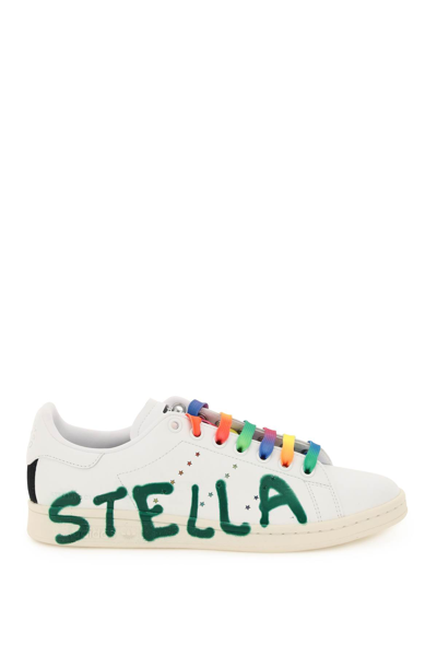 Shop Stella Mccartney Stan Smith Stella Sneakers With Graffiti Logo In Sreen Log G (white)