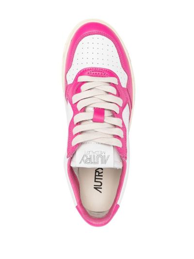 Shop Autry Sneakers Medalist In Fucsia