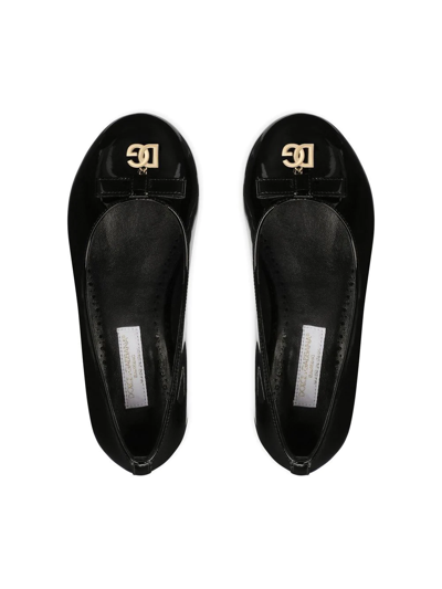 Shop Dolce & Gabbana Dg-logo Patent Leather Ballerina Shoes In Black