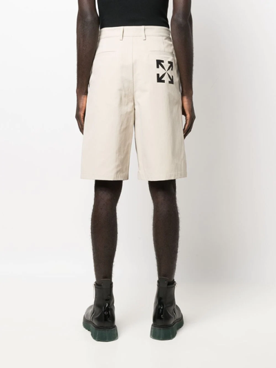 Shop Off-white Arrows-print Bermuda Shorts