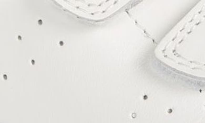 L'amour Kenzie Sneaker In White