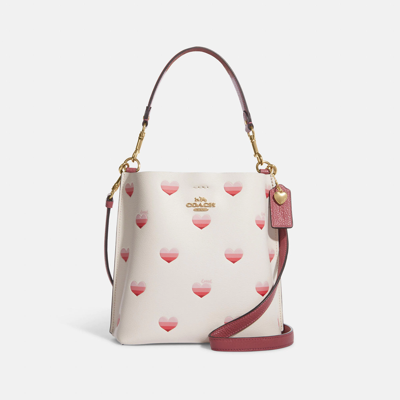 Mollie Bucket Bag 22 With Stripe Heart Print In White