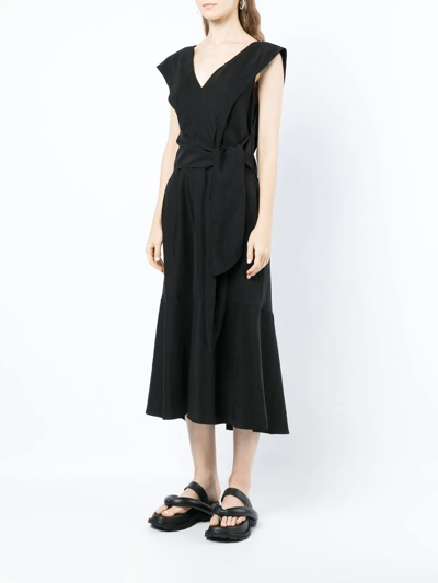 Vince Flutter-sleeve Tie-back Midi Dress In Schwarz