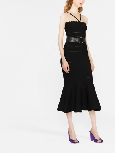 Shop Victoria Beckham Ruffle-hem Mid-length Dress In Schwarz