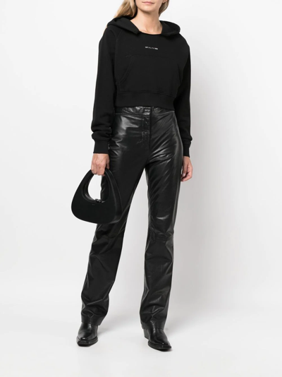 Alyx Cropped Logo-print Detail Hoodie In Schwarz