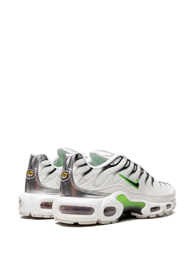 Nike Air Max Plus Low-top Sneakers In White