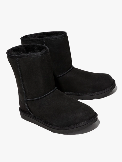 Ugg Teen Classic Short Ii Shearling Boots In 黑色