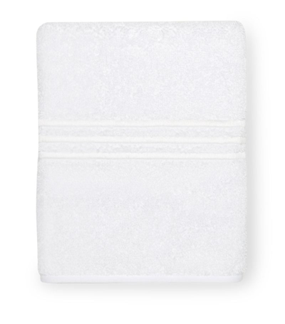Shop Pratesi Tre Righe Wash Cloth (30cm X 30cm) In White
