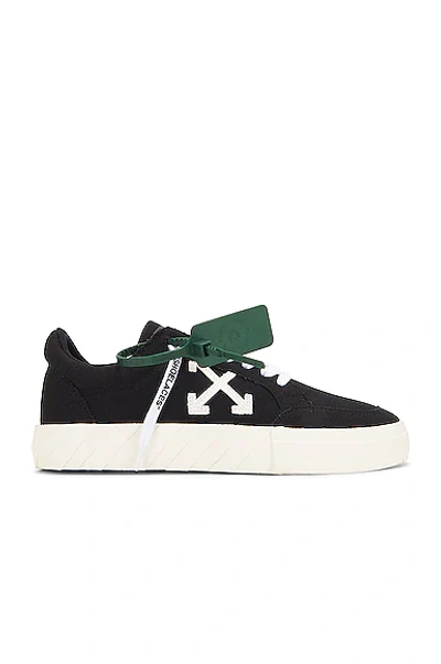 Shop Off-white Low Vulcanized Canvas Sneaker In Black & White