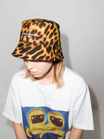 Stella Mccartney Orange Leopard Print Logo Cotton Bucket Hat In Gelb