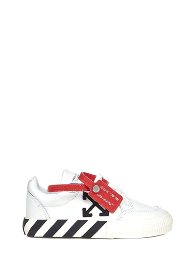 Shop Off-white Sneakers Low Vulcanized In White