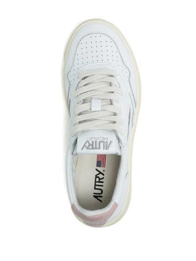 Autry Sneakers Medalist Low In White