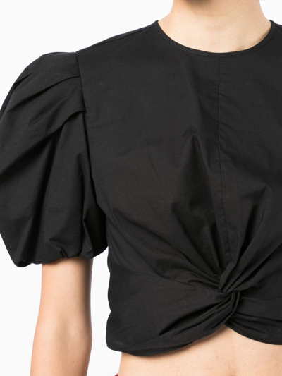 Vince Cropped Knot T-shirt In Schwarz